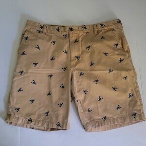 IZOD Men's Shorts Saltwater washed classics 42 Waist Beige with Navy Lob…